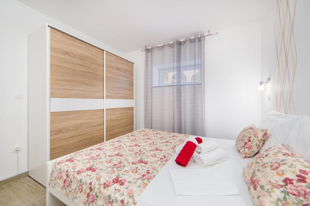Apartments Masa Veliko Brdo  ภายนอก รูปภาพ