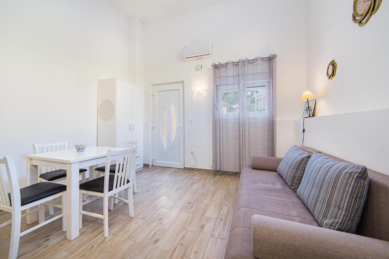 Apartments Masa Veliko Brdo  ภายนอก รูปภาพ